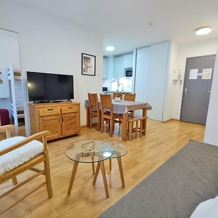 L'Eterlou, T3, Centre Luchon, Wifi, Casier A Skis, Ascenseur, 6 Personnes Bagneres-de-Luchon Exterior photo